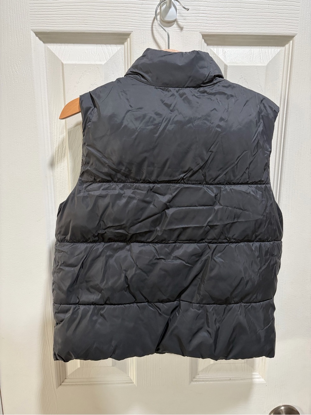 Old Navy Boys Black Quilted Puffer Vest